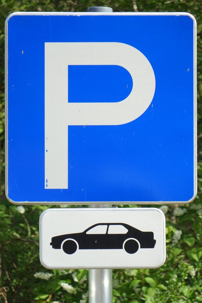 Parkplatzsituation in Klein Bolzum