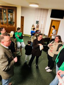 Kinoabend in Sehnde: Wenn Gemeinschaft nach Popcorn duftet